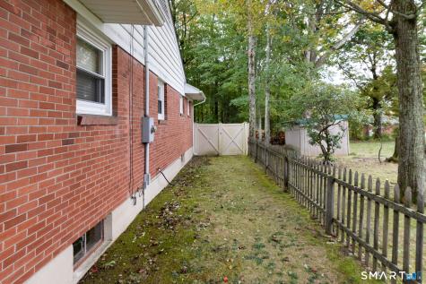 22 Woodlawn Drive Torrington CT 06790