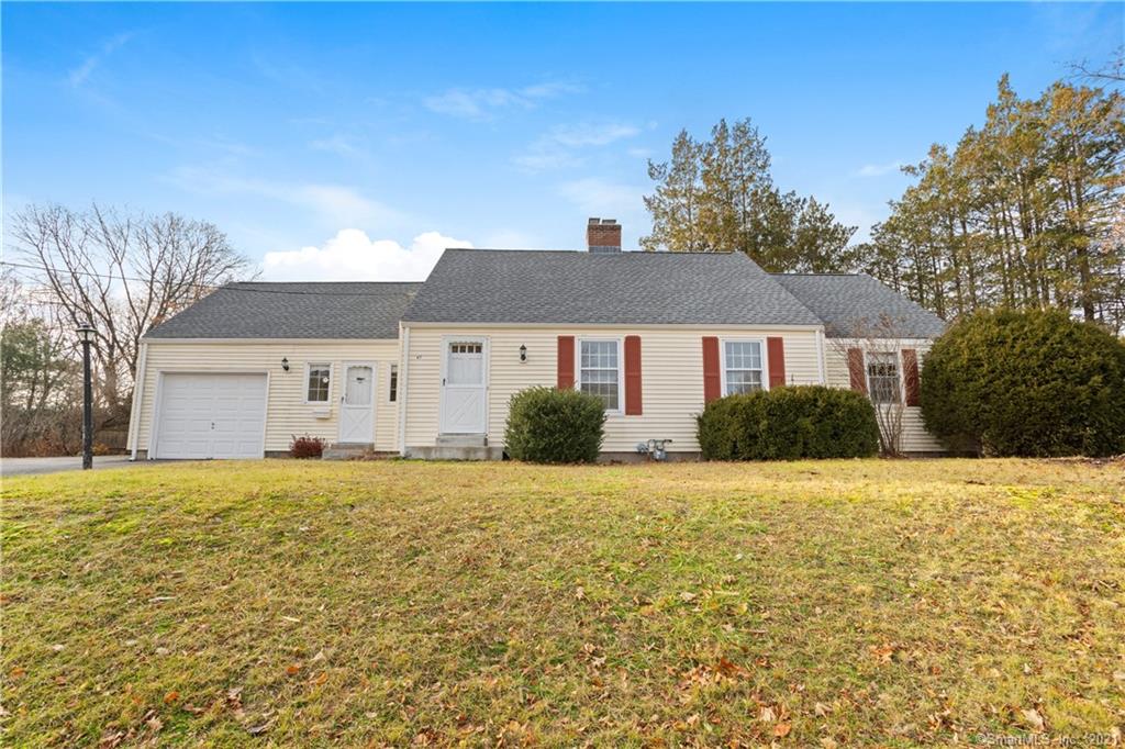 47 Briarwood Road West Hartford CT 06107