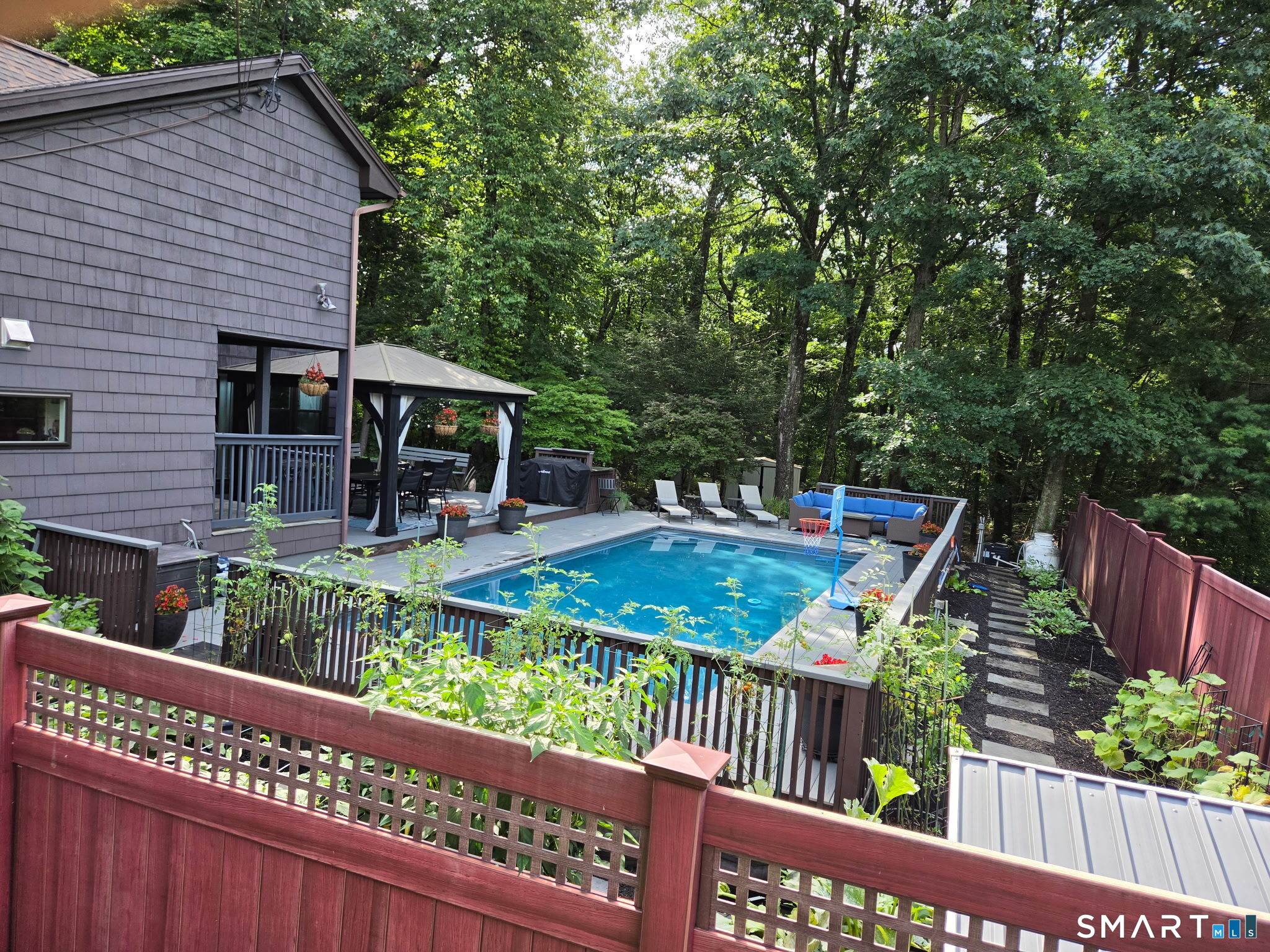 11 Coach Hill Danbury CT 06811