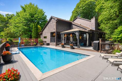 11 Coach Hill Danbury CT 06811