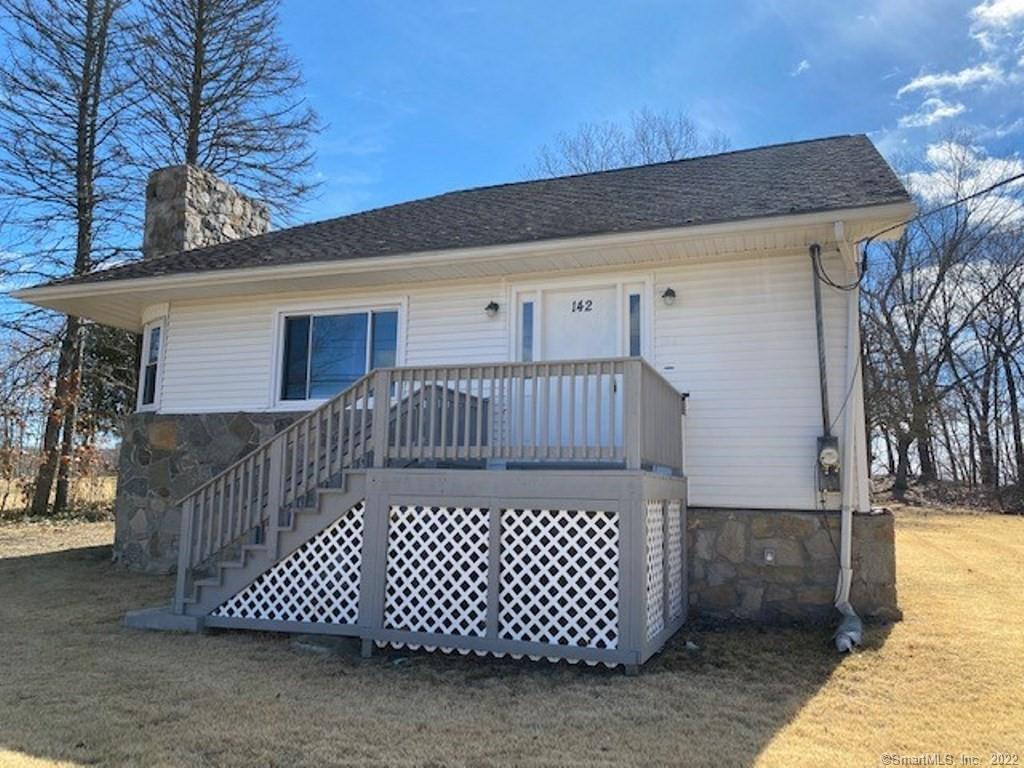 142 Rockwood Avenue Ansonia CT 06401