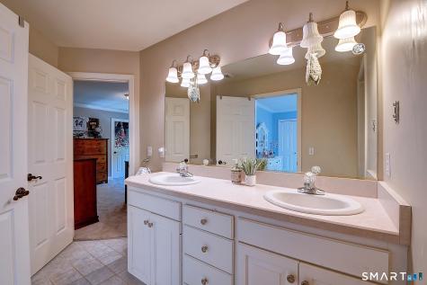 66 Nicole Drive Glastonbury CT 06073