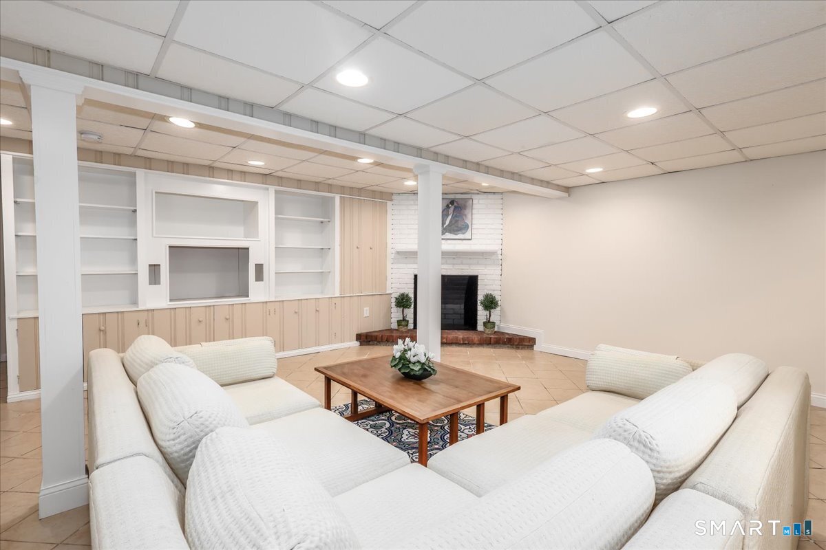 276 Preston Terrace Cheshire CT 06410