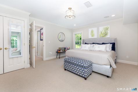 82 Ledyard Road West Hartford CT 06117