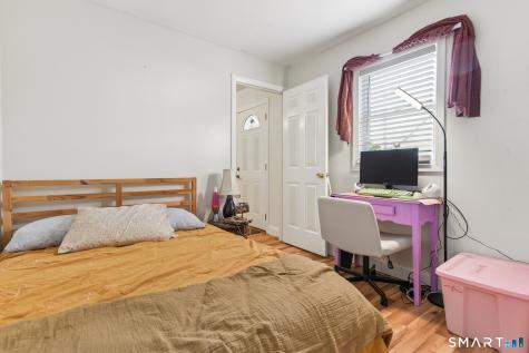 5 Hamilton Court Norwich CT 06360