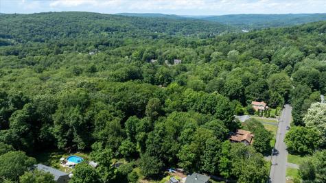 41 Verville Road Avon CT 06001