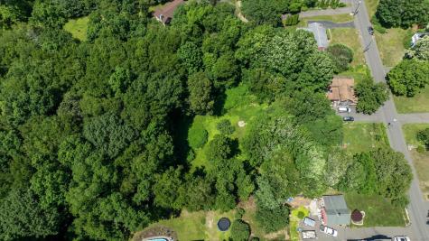 41 Verville Road Avon CT 06001