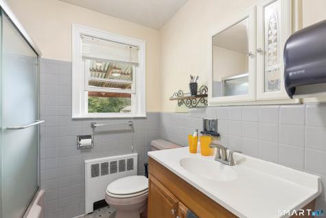 225 Chester Street East Hartford CT 06108