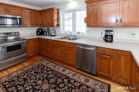85 Mcveagh Road Westbrook CT 06498