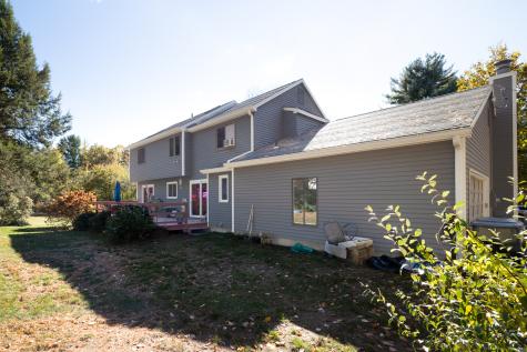 18 Meadowlark Road Simsbury CT 06092