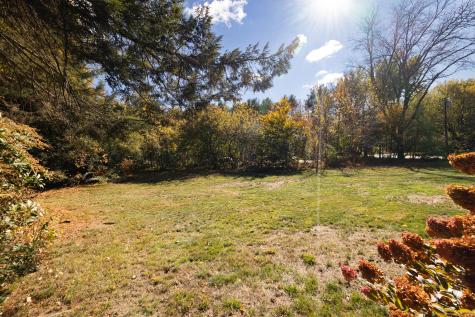 18 Meadowlark Road Simsbury CT 06092