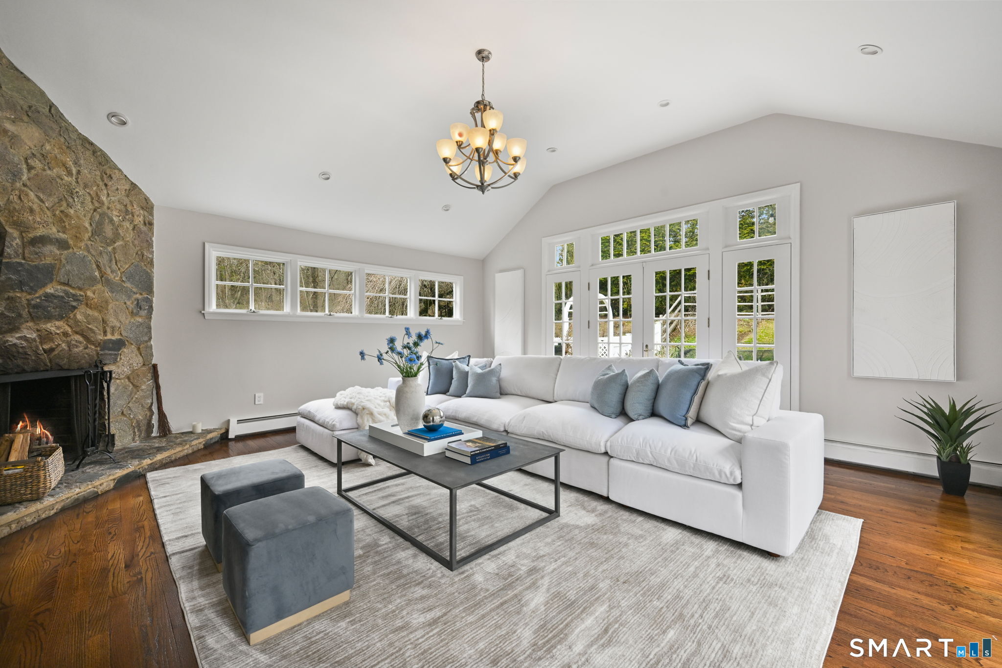 35 Canoe Hill Road New Canaan CT 06840