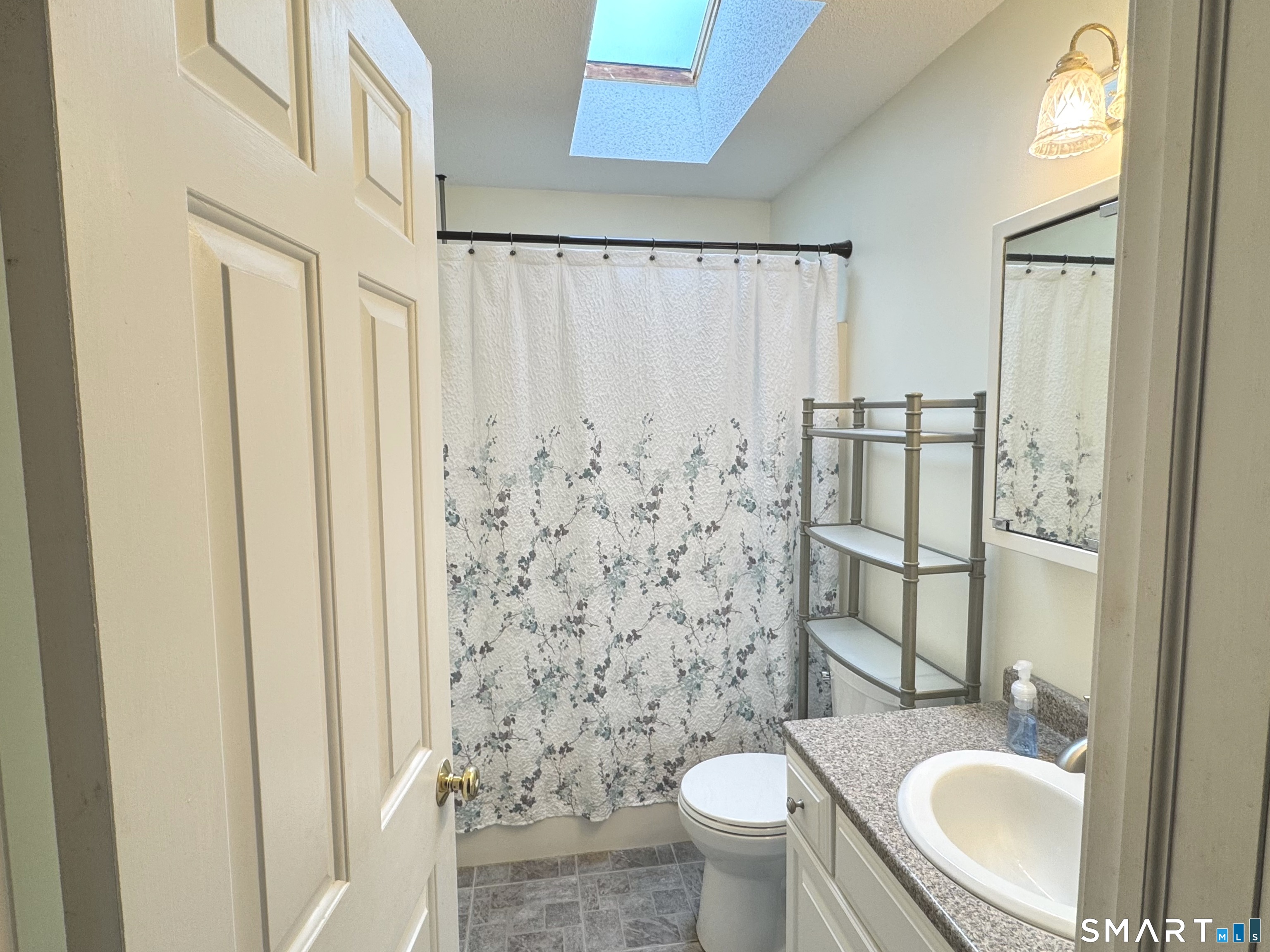 16 Hickory Road Naugatuck CT 06770