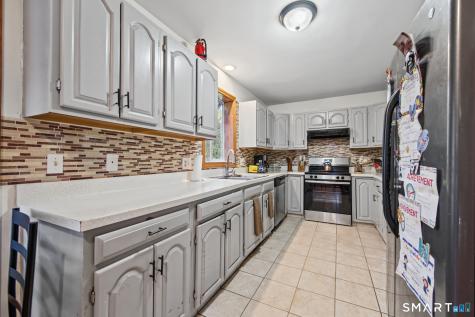 22 Running Brook Road Waterbury CT 06704
