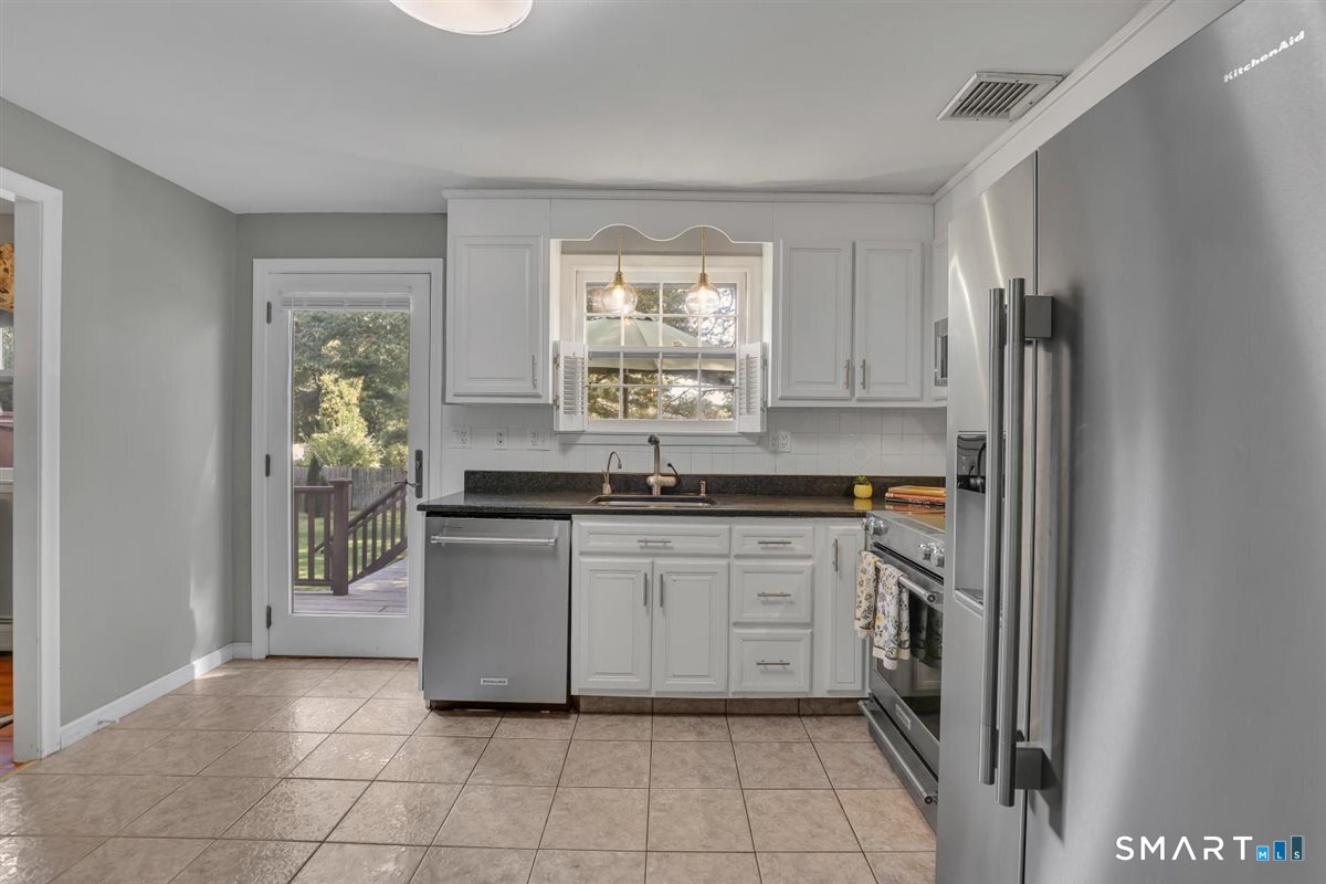 306 Cromwell Avenue Rocky Hill CT 06067