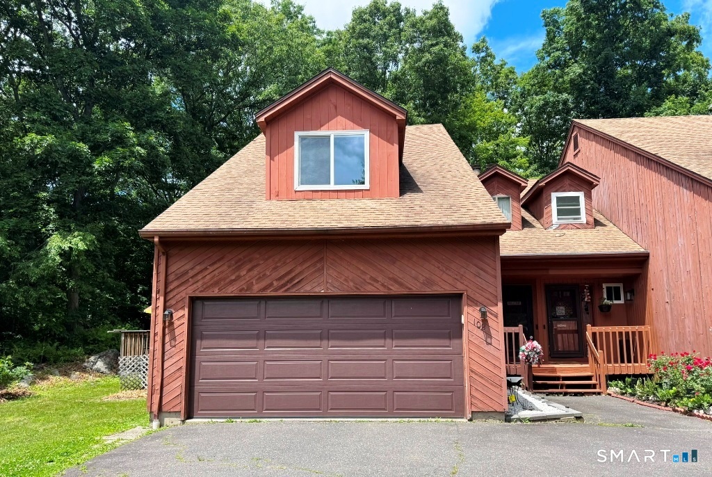 102 Potuccos Ring Road Wolcott CT 06716