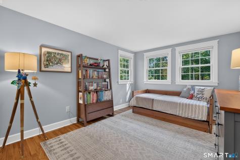 26 Minister Brook Drive Simsbury CT 06070