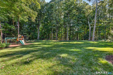 26 Minister Brook Drive Simsbury CT 06070