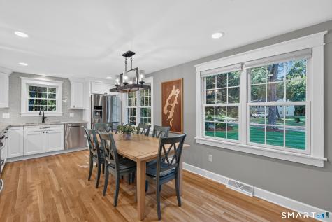26 Minister Brook Drive Simsbury CT 06070