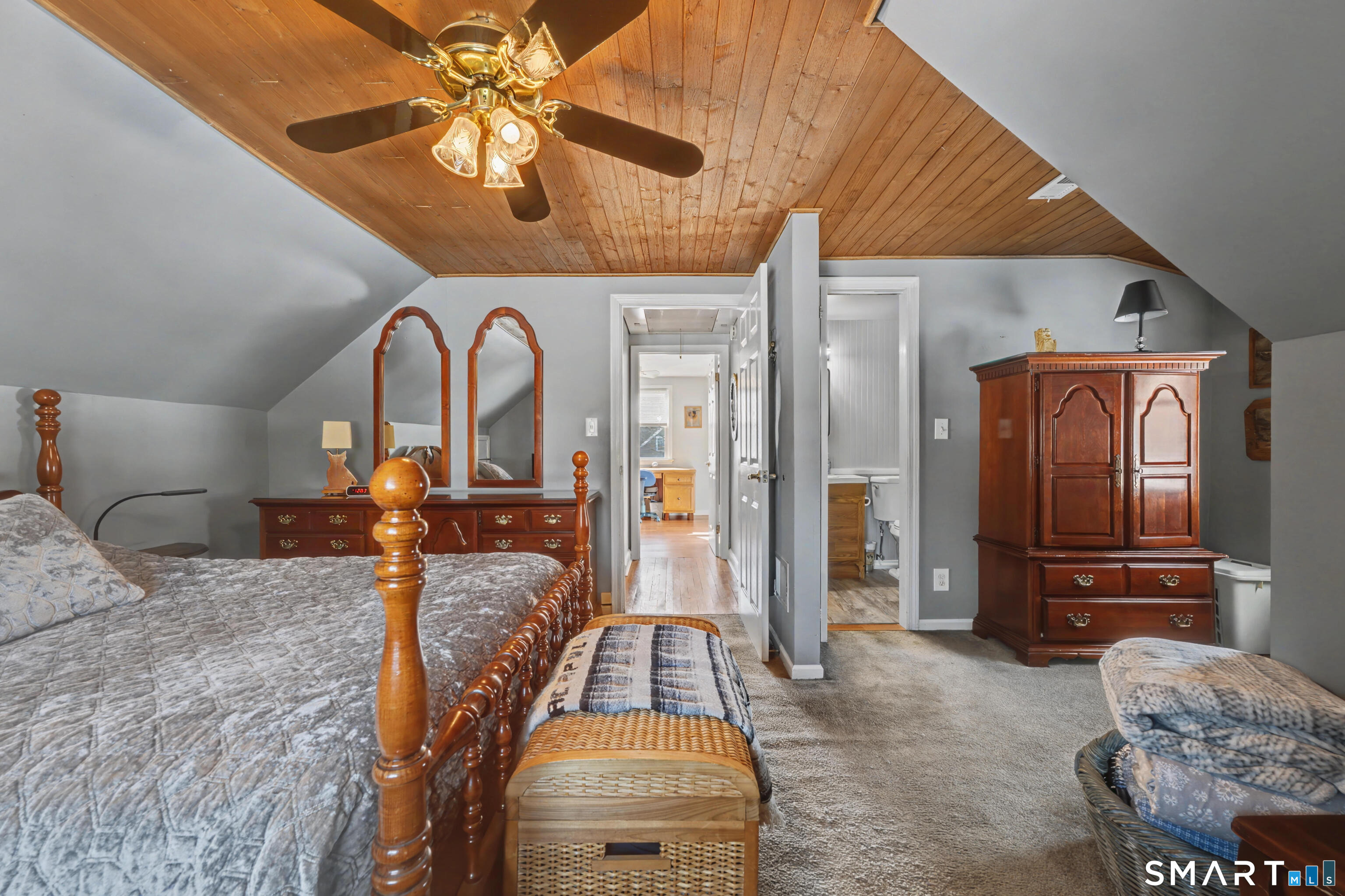 101 Pool Road North Haven CT 06473