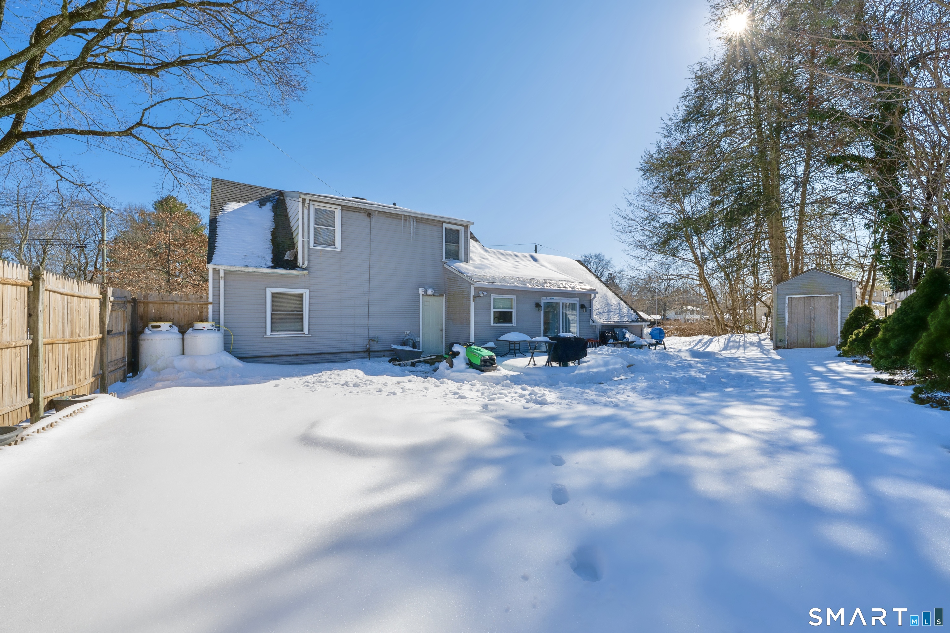 101 Pool Road North Haven CT 06473