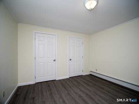 6 Warren Road Woodbridge CT 06525