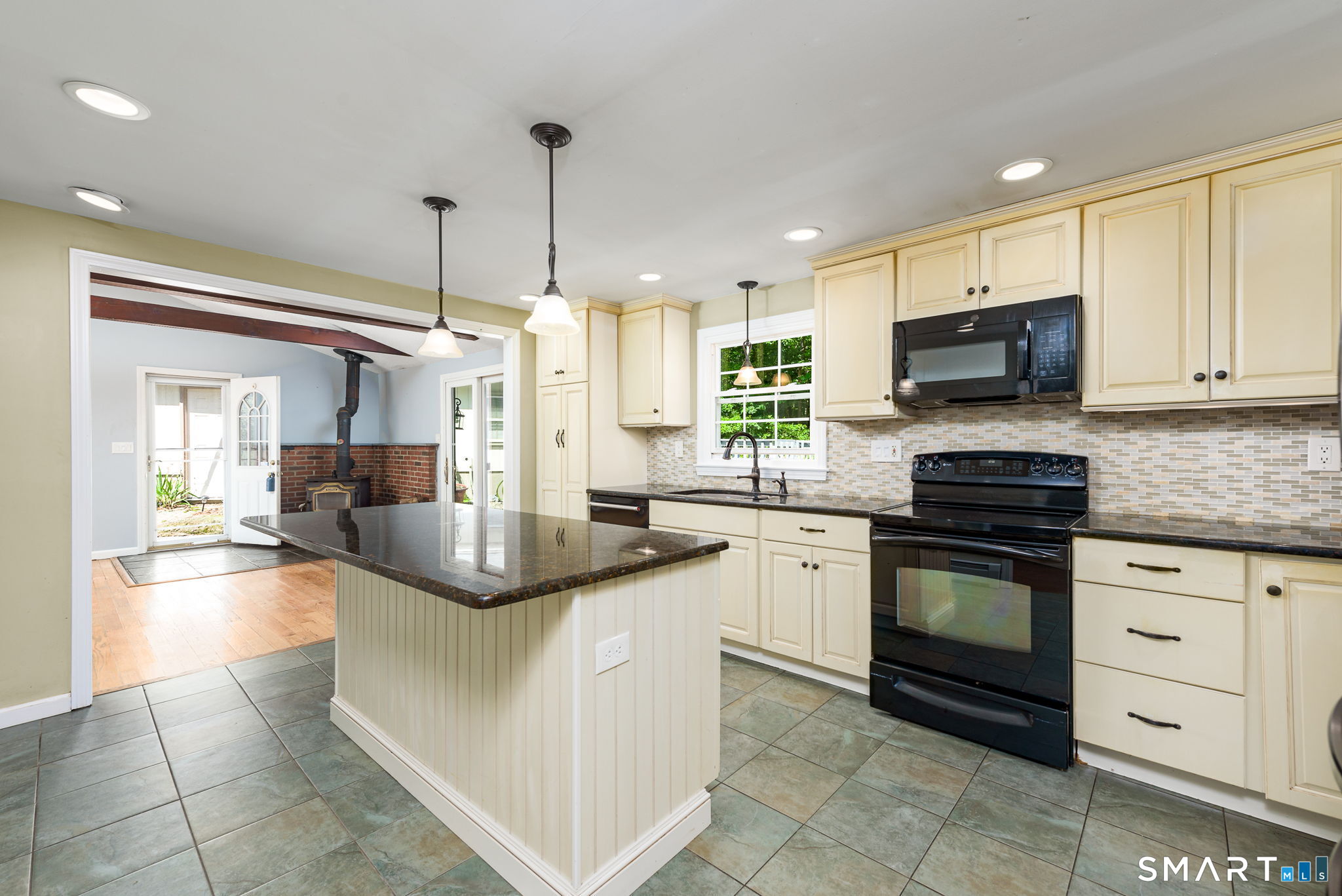 136 Dickinson Road Marlborough CT 06447