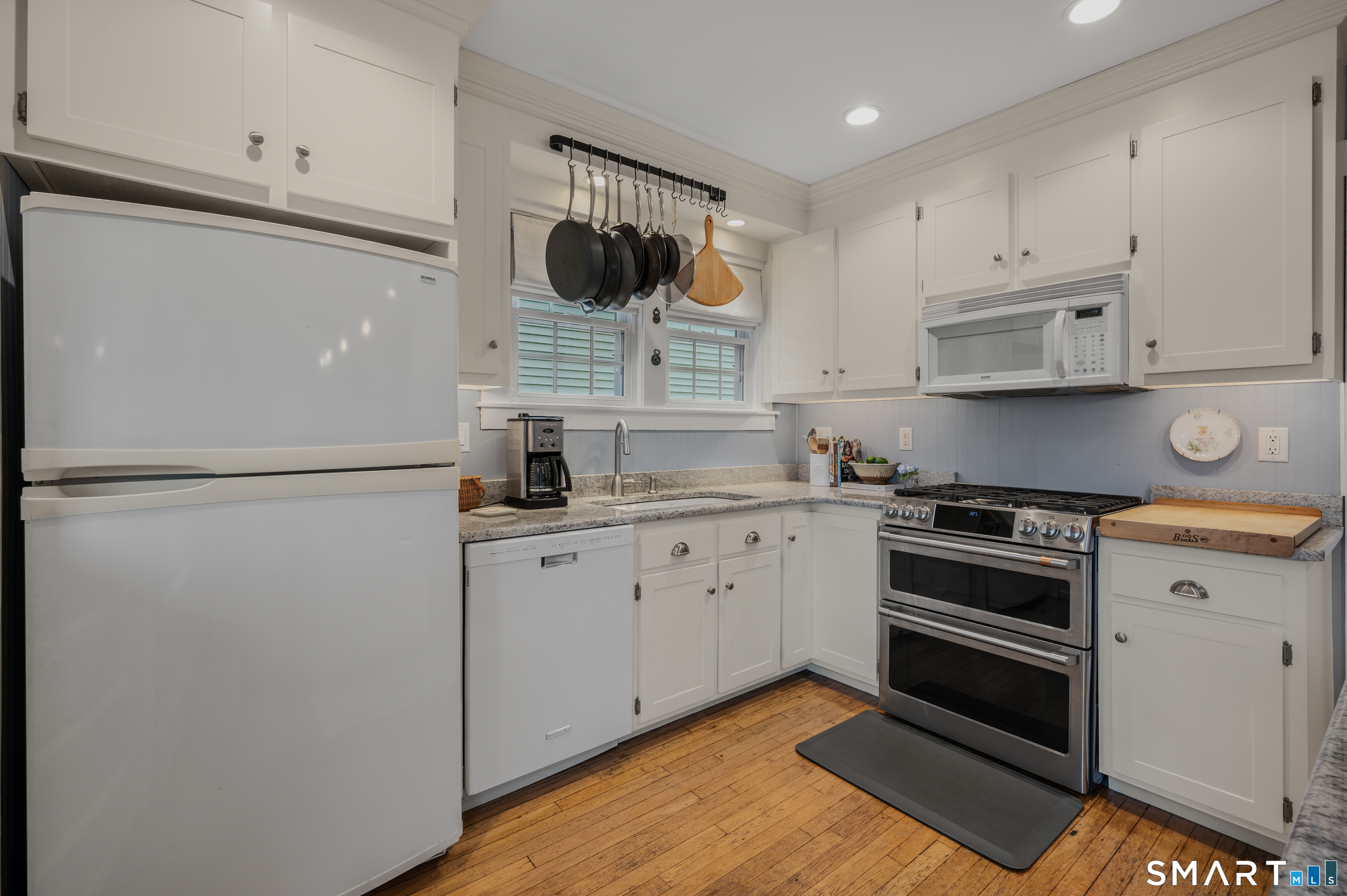 181 Ocean View Avenue Groton CT 06355