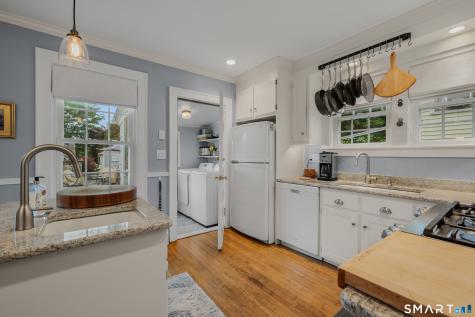 181 Ocean View Avenue Groton CT 06355