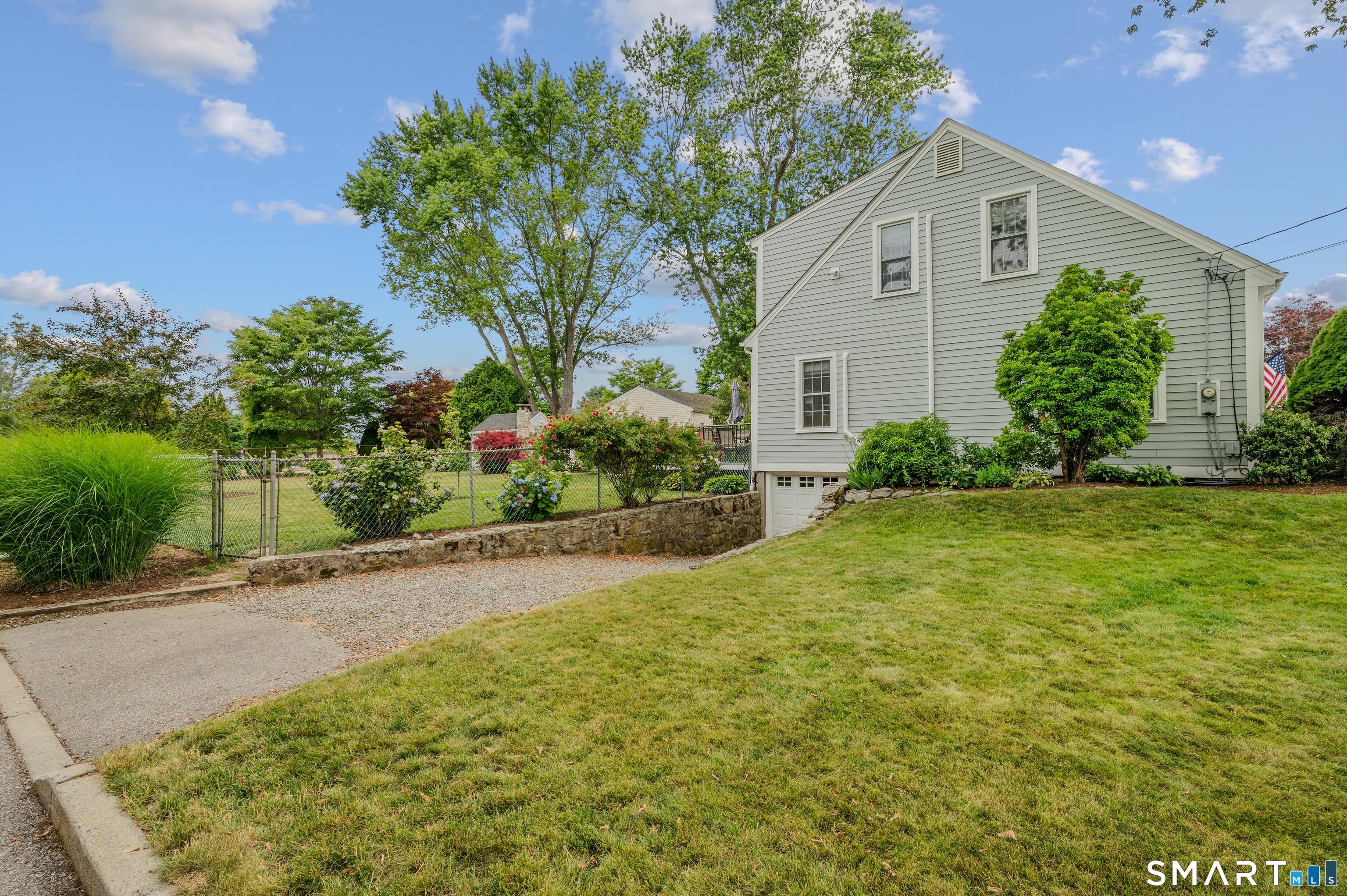 181 Ocean View Avenue Groton CT 06355