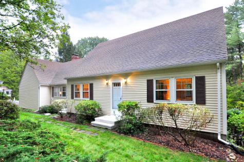 6 Highwood Road Canton CT 06019