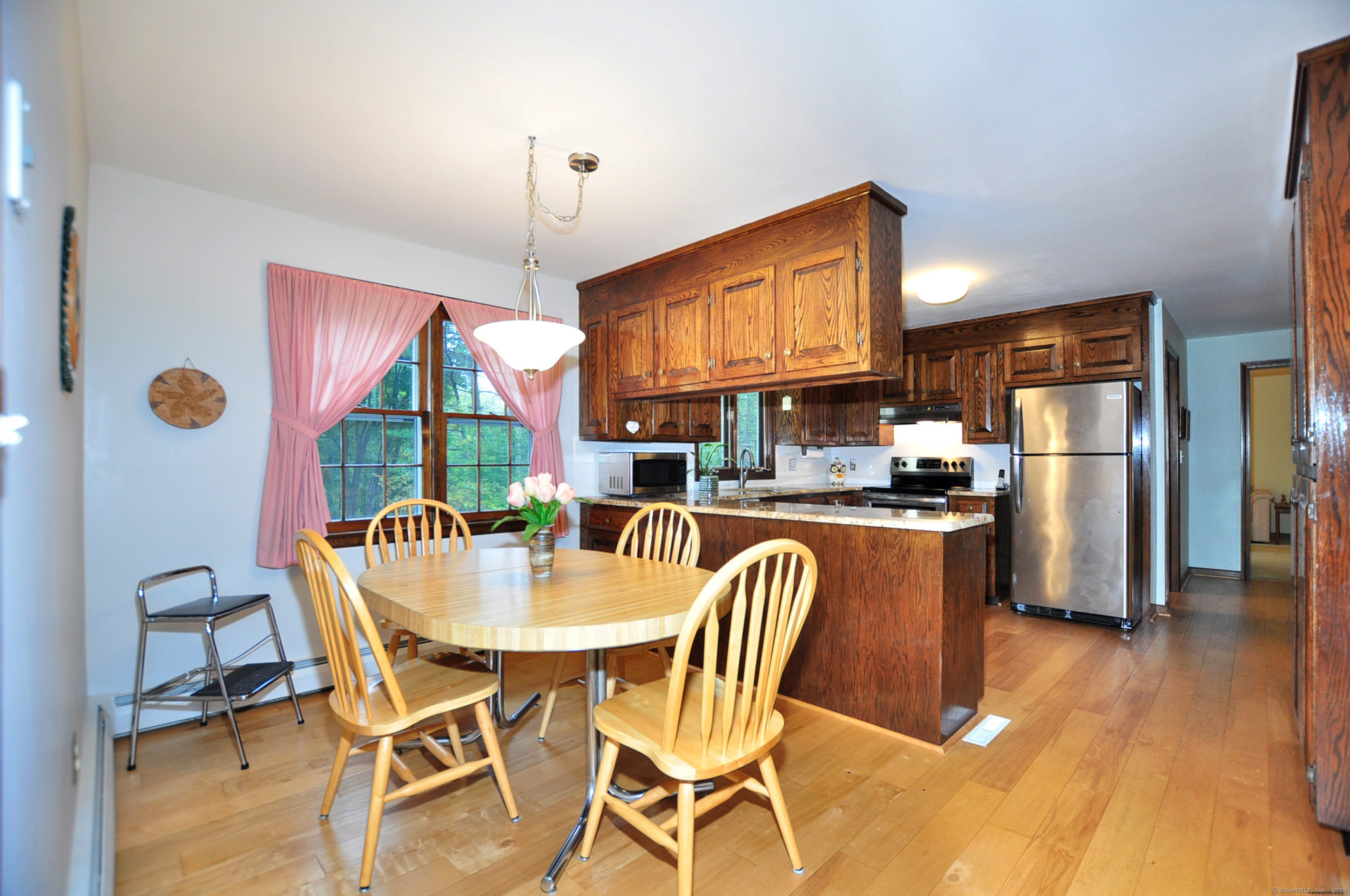 6 Highwood Road Canton CT 06019