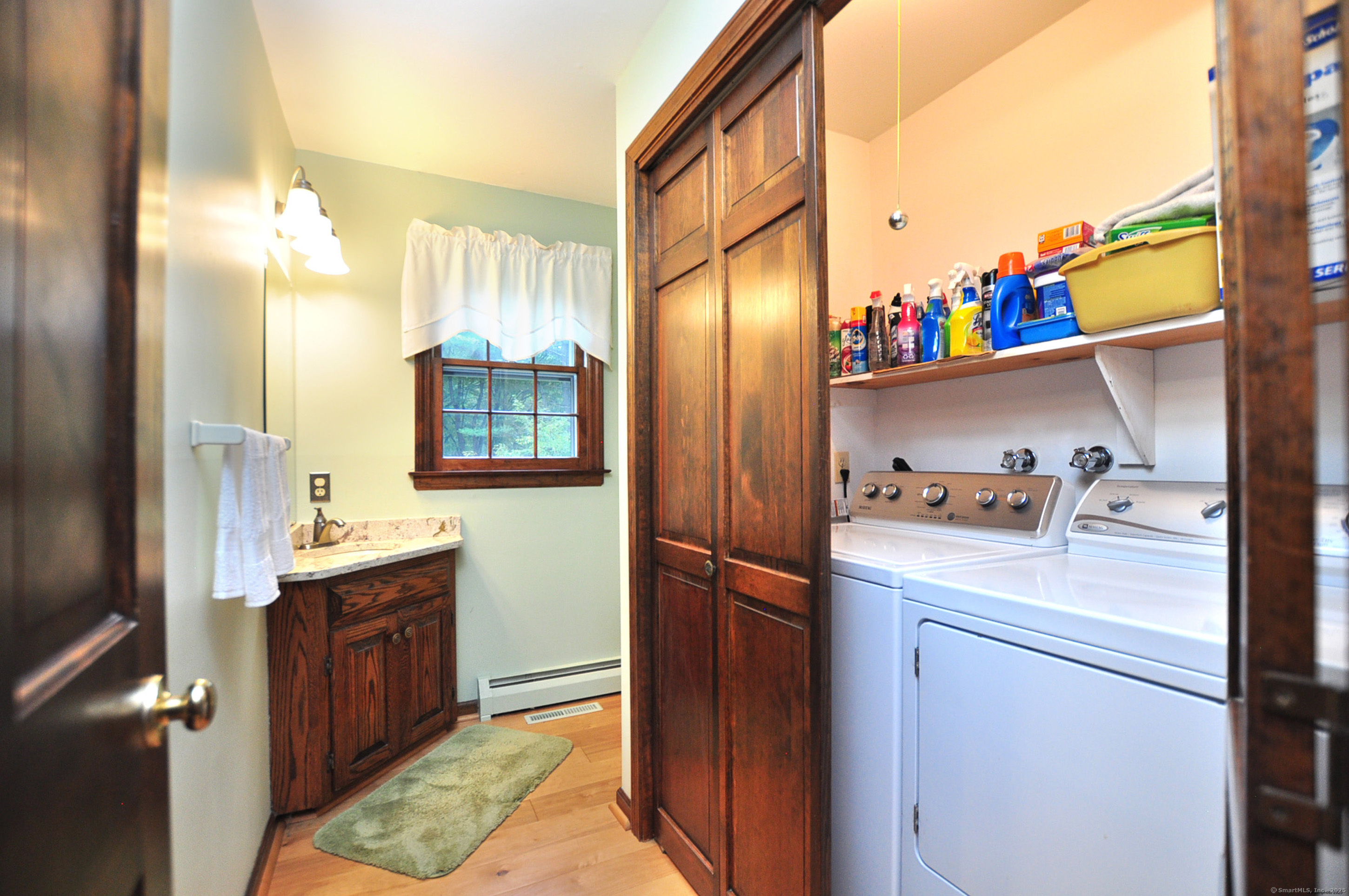 6 Highwood Road Canton CT 06019