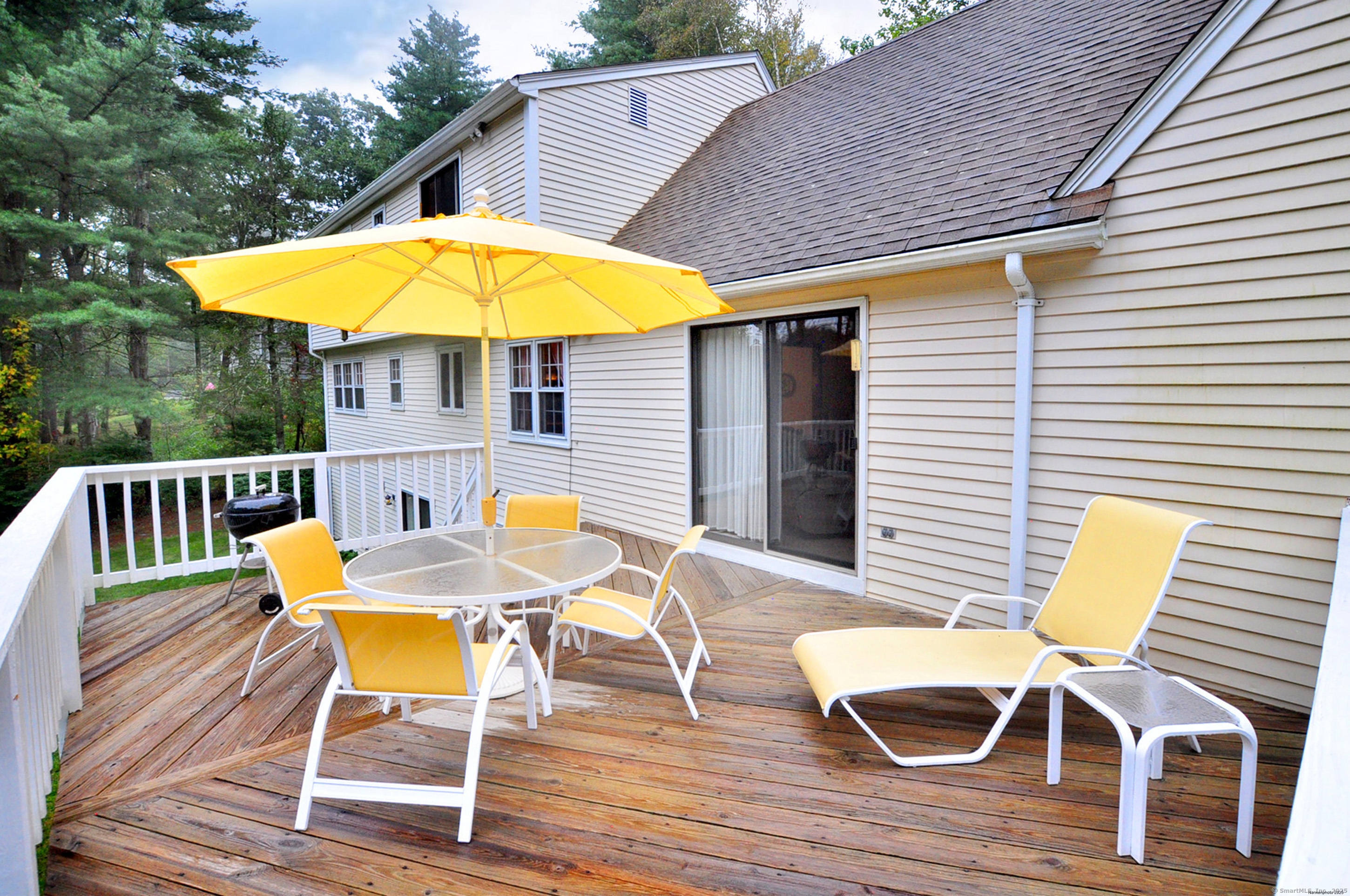 6 Highwood Road Canton CT 06019