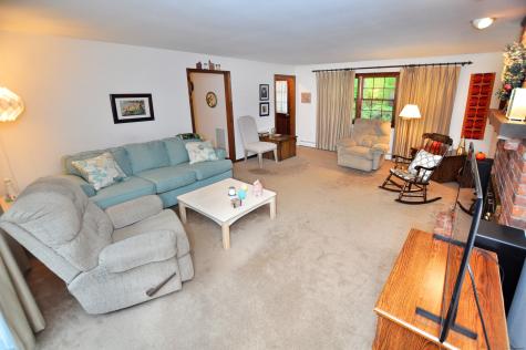 6 Highwood Road Canton CT 06019