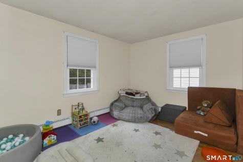 18 Wilstar Circle Enfield CT 06082