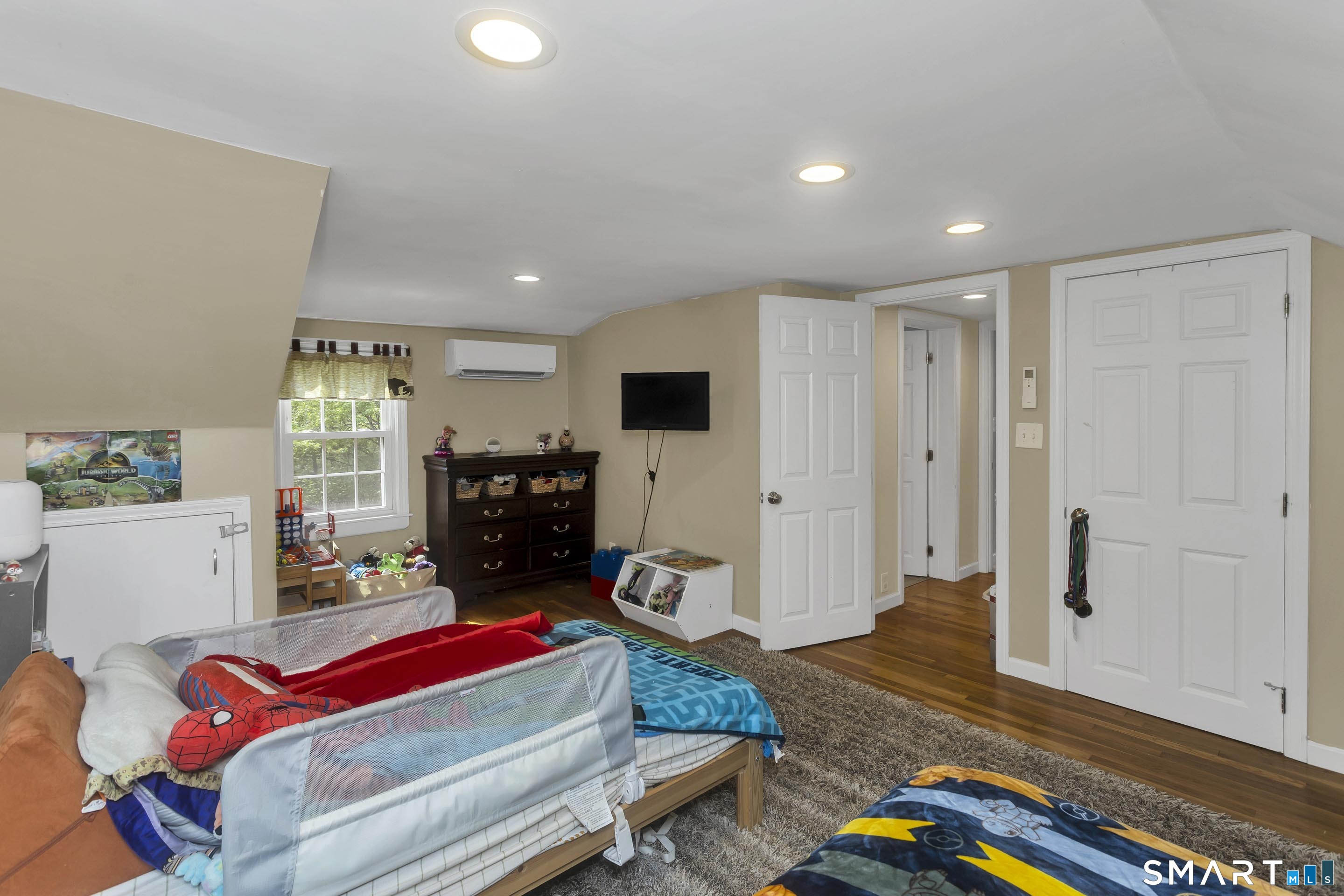 18 Wilstar Circle Enfield CT 06082