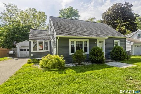 18 Wilstar Circle Enfield CT 06082