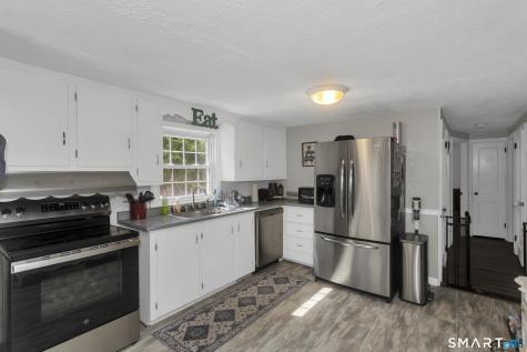 18 Wilstar Circle Enfield CT 06082