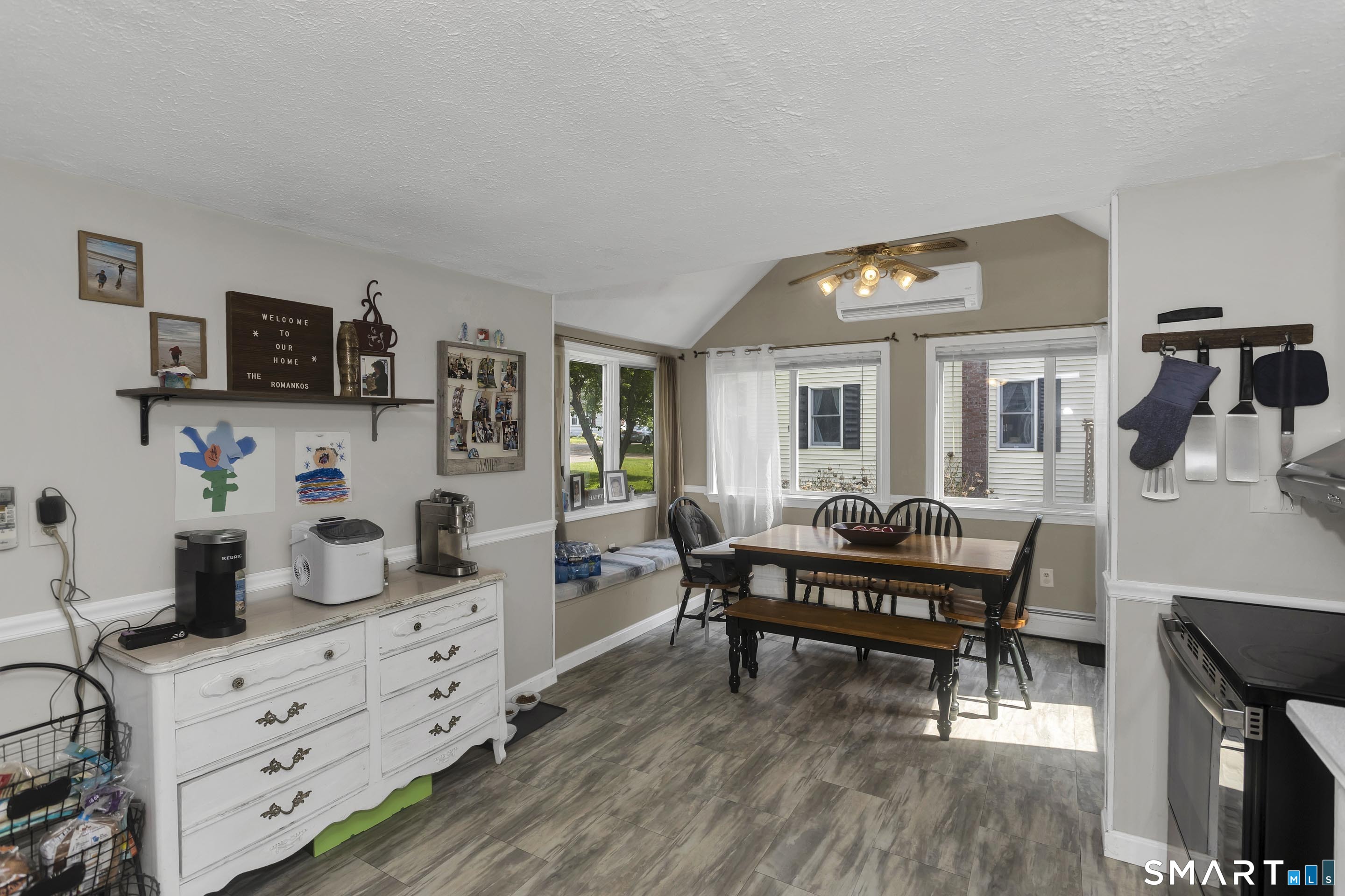 18 Wilstar Circle Enfield CT 06082