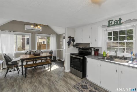 18 Wilstar Circle Enfield CT 06082