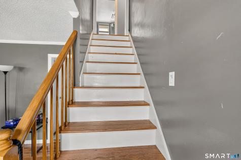 25 White Drive Hamden CT 06514