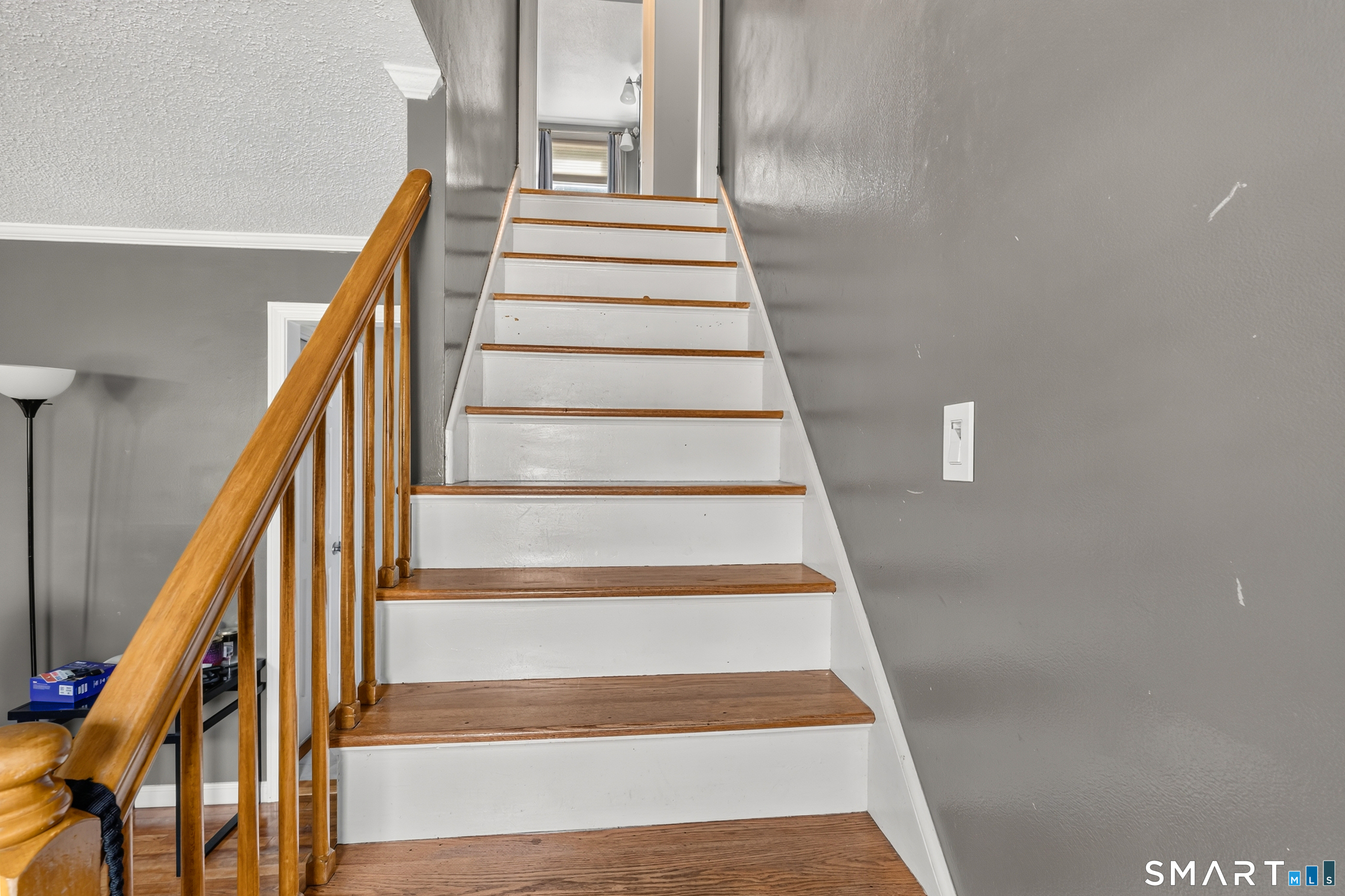 25 White Drive Hamden CT 06514