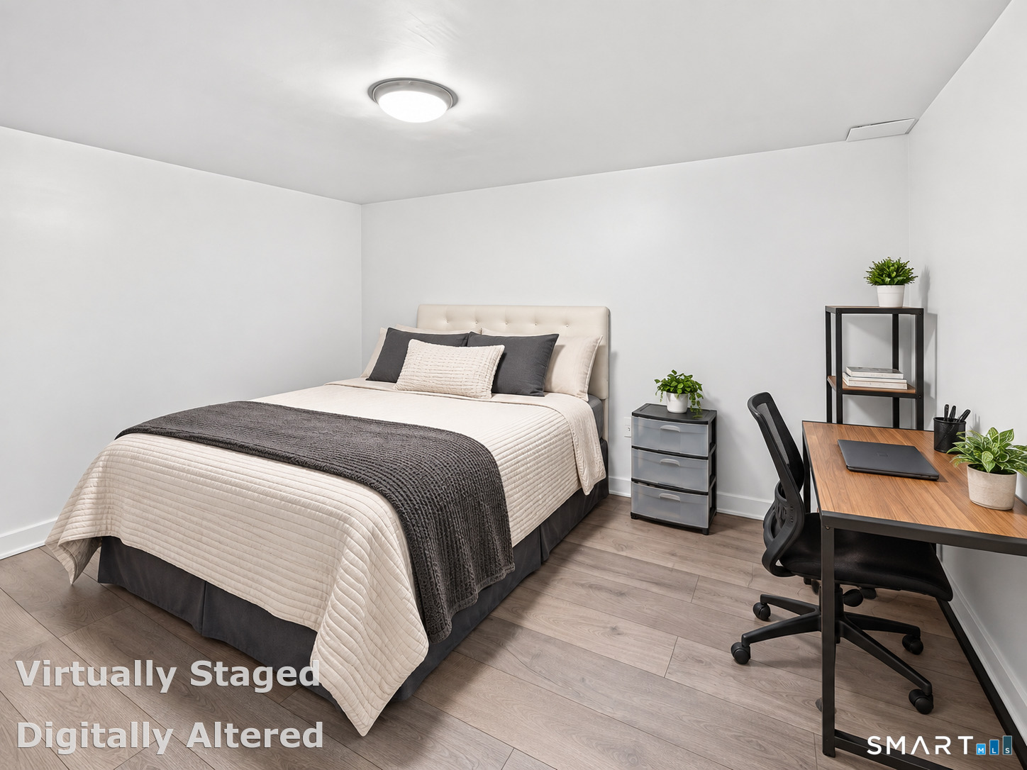 25 White Drive Hamden CT 06514