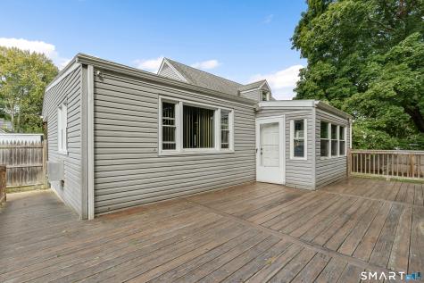 25 White Drive Hamden CT 06514