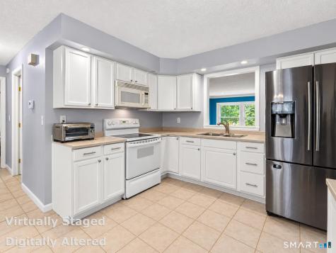 25 White Drive Hamden CT 06514