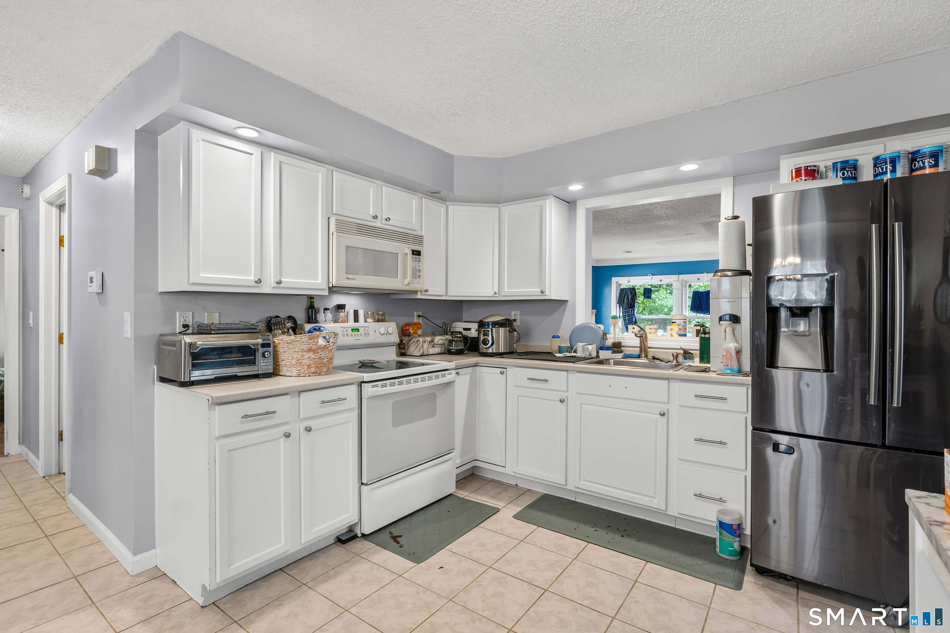25 White Drive Hamden CT 06514
