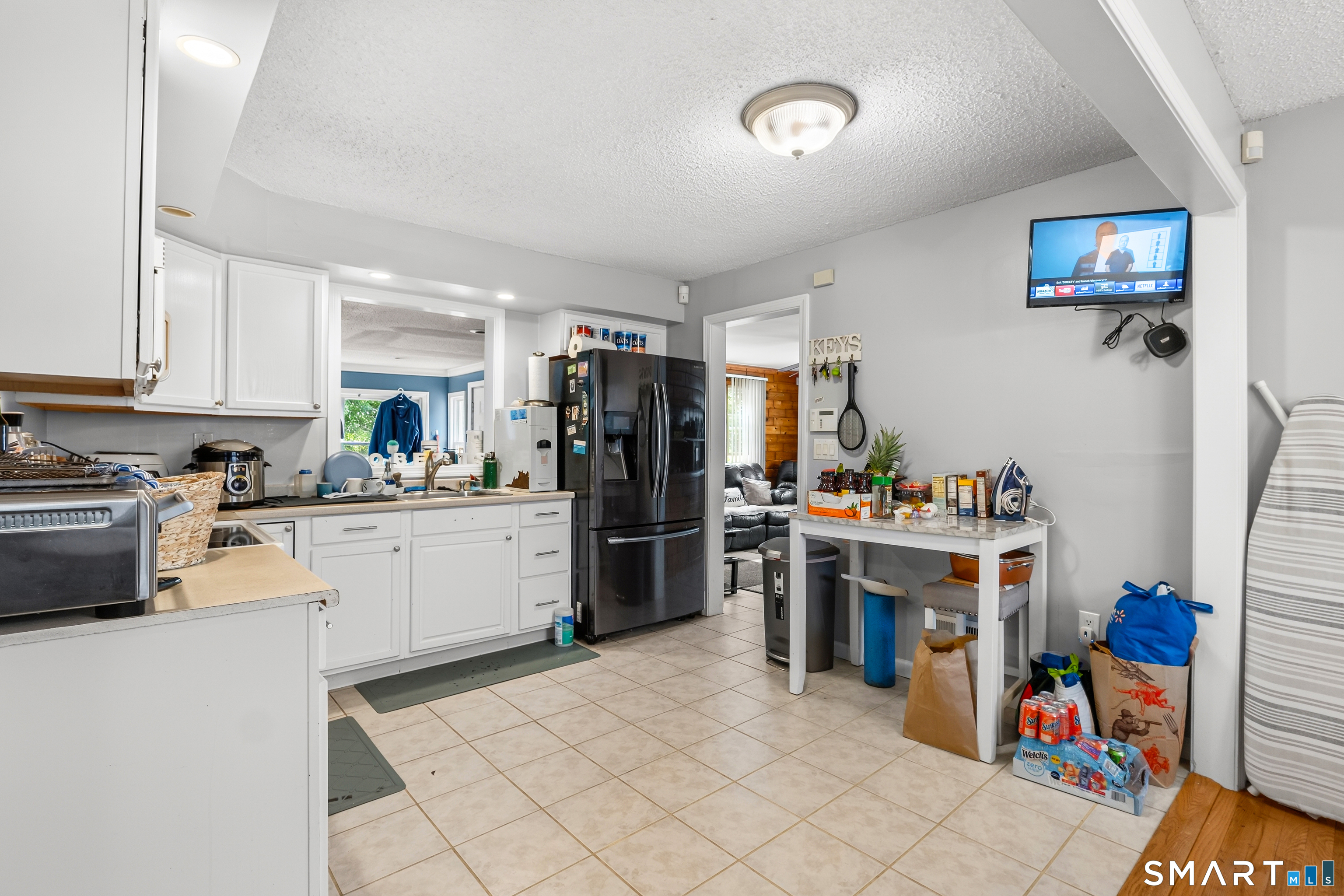 25 White Drive Hamden CT 06514