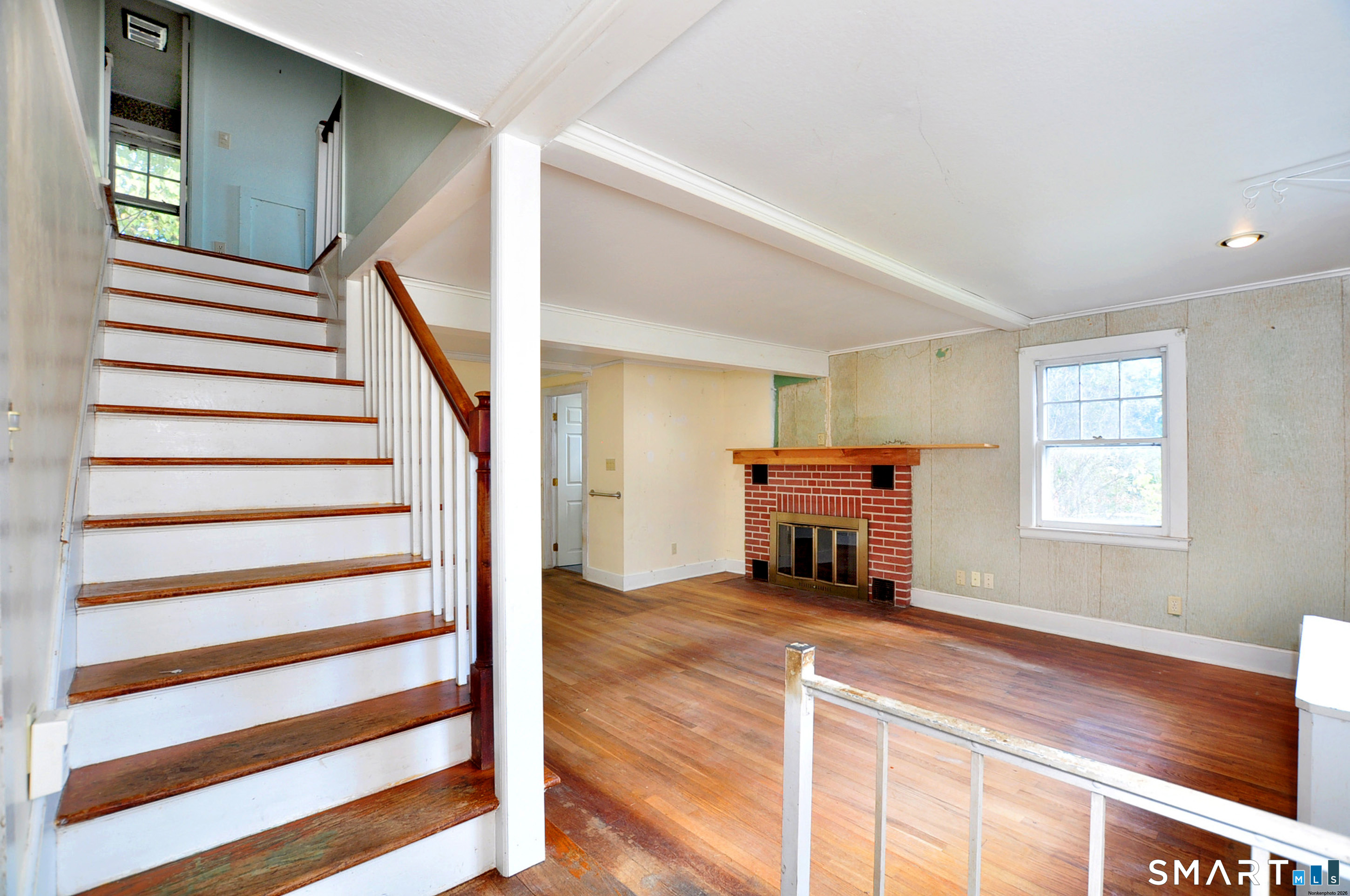 166 Duncaster Road Bloomfield CT 06002