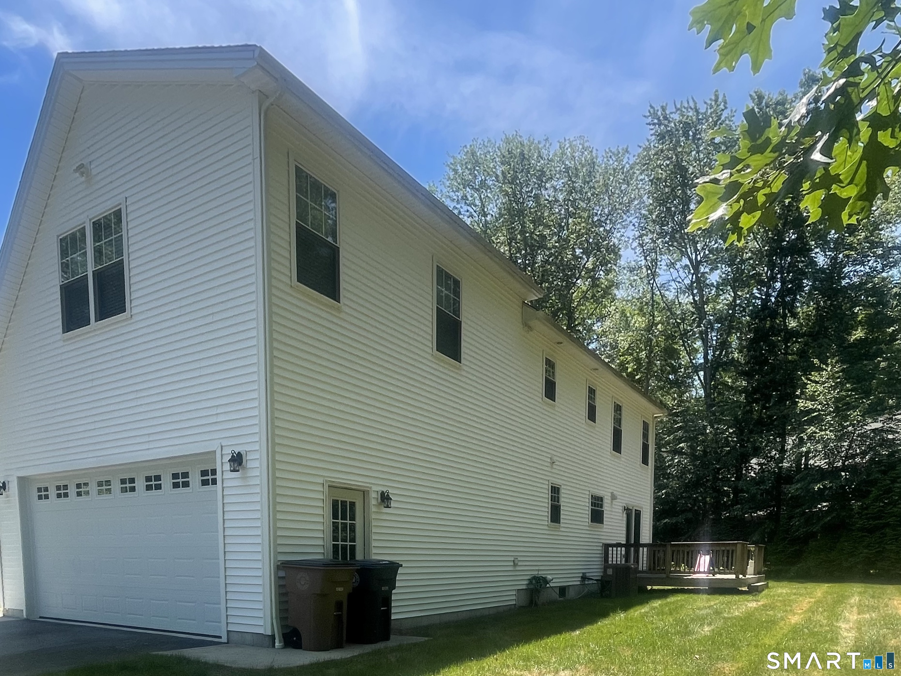 25 Spring Rock Road East Lyme CT 06333